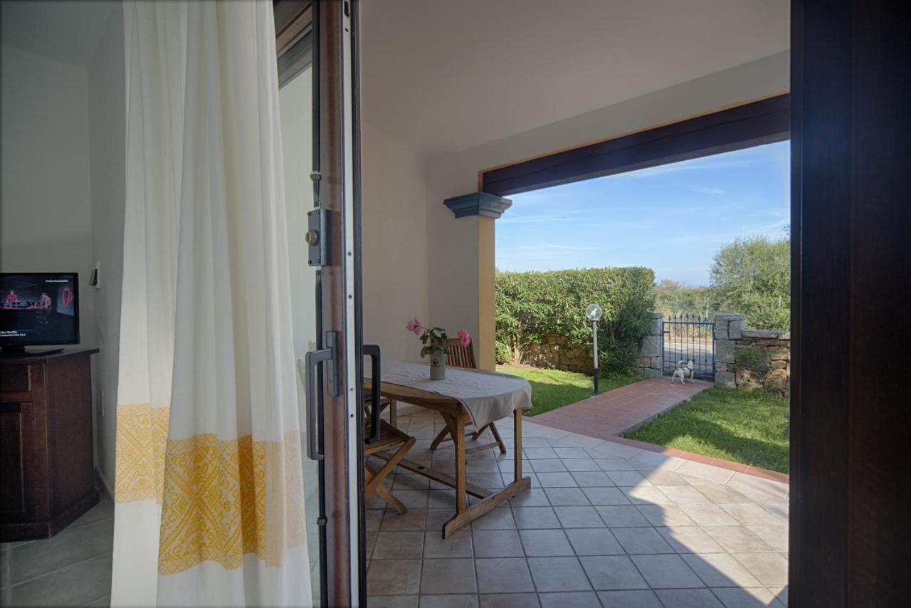 Residence Oasi E Oasi Blu 圣特奥多罗 外观 照片