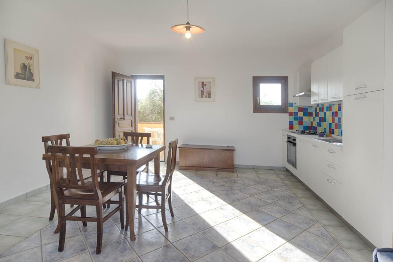 Residence Oasi E Oasi Blu 圣特奥多罗 外观 照片