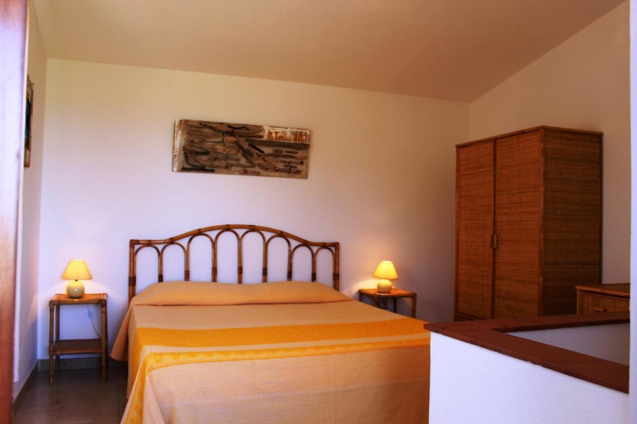 Residence Oasi E Oasi Blu 圣特奥多罗 外观 照片