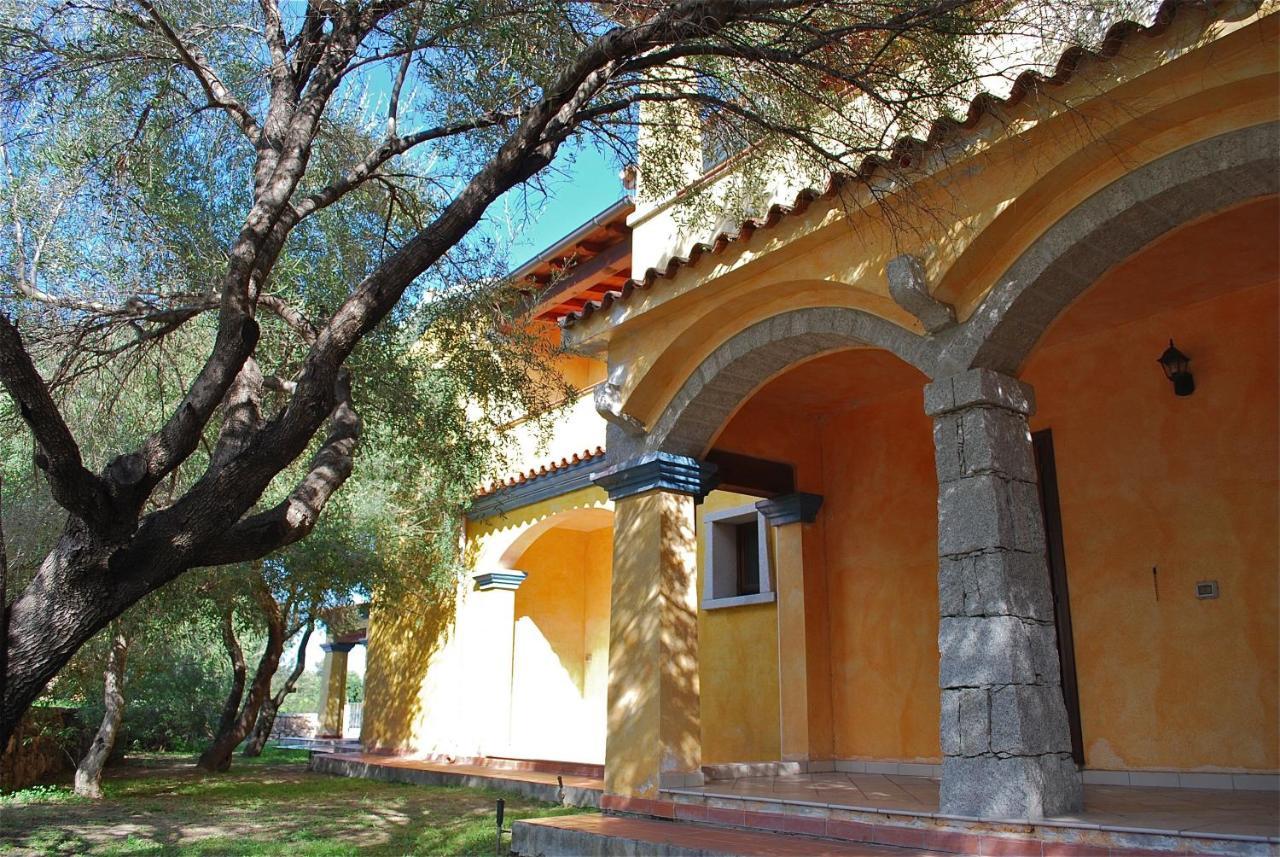 Residence Oasi E Oasi Blu 圣特奥多罗 外观 照片