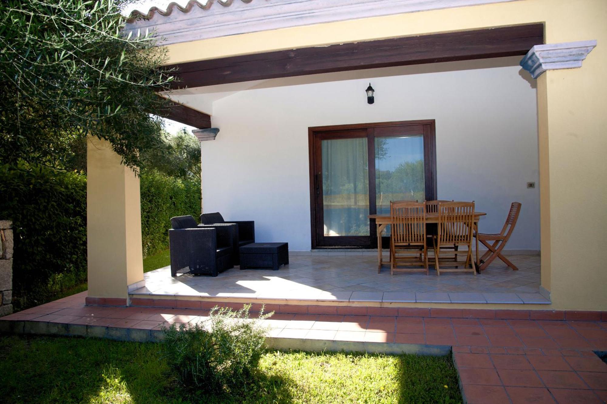 Residence Oasi E Oasi Blu 圣特奥多罗 外观 照片